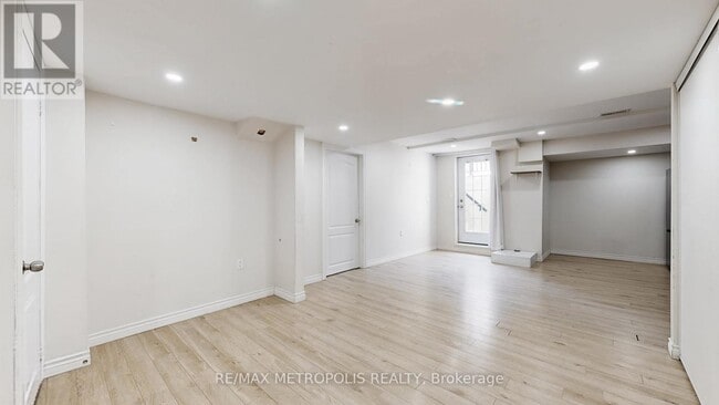 Building Photo - 59 Haskett Dr