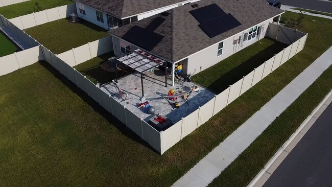 Foto del edificio - 24521 NW 7th Ln