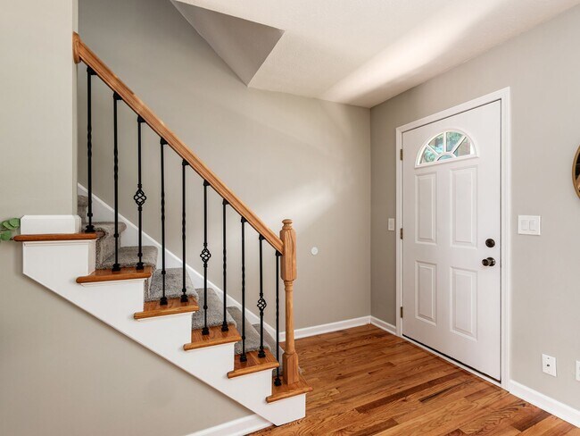 Foto del edificio - 1766 Willoway Cir S