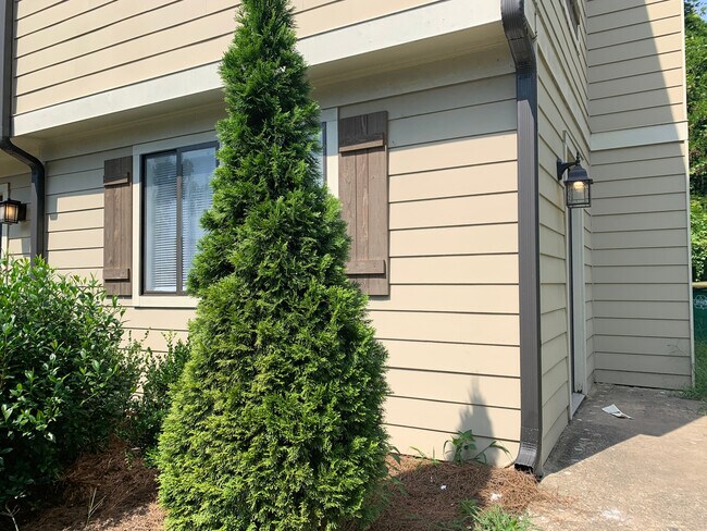 Photo - PRE-LEASING FOR AUGUST 2025! House