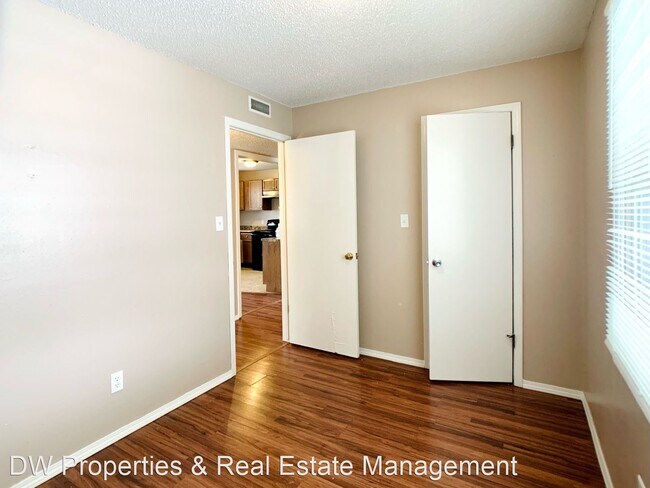 Building Photo - 3 br, 2 bath House - 717  South 13th