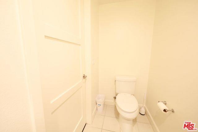 Building Photo - 14412 Killion St