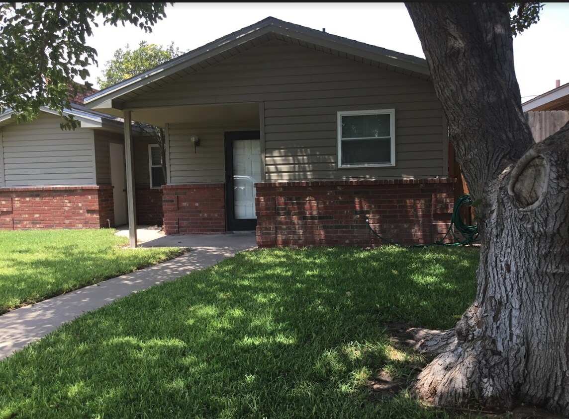 4410 Saint Andrews Dr, Midland, TX 79707 Townhome Rentals in Midland