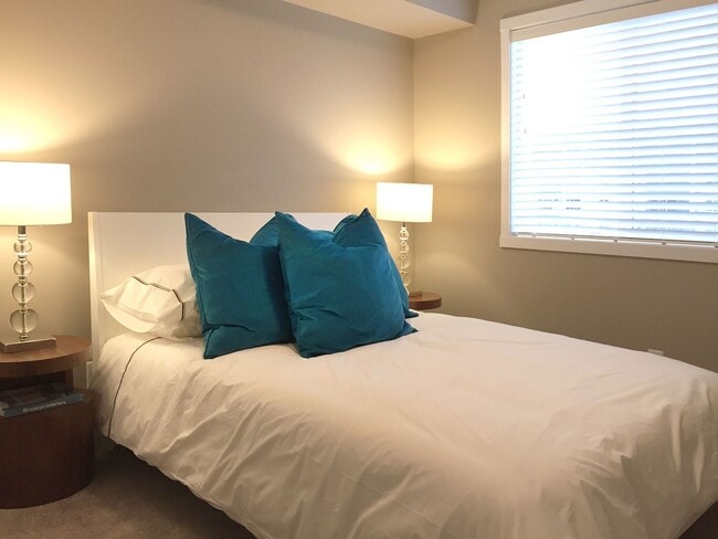 Photo du bâtiment - 530-530 Watt Blvd SW