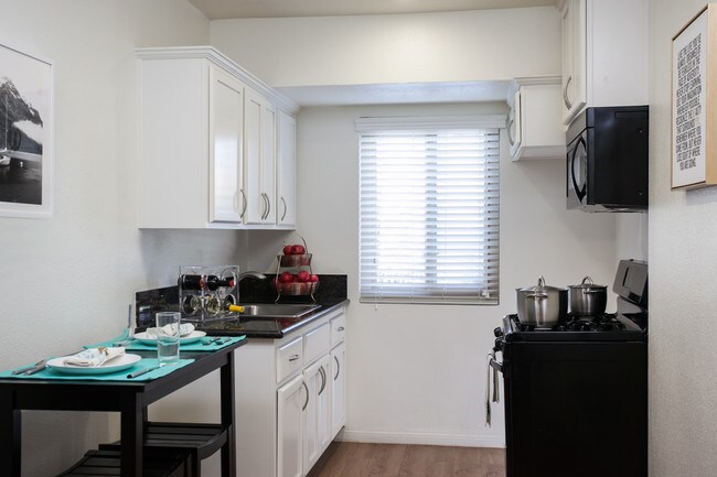 California Palms Apartments Santa Ana Ca Cooking Has Never Been More Fun California Palms