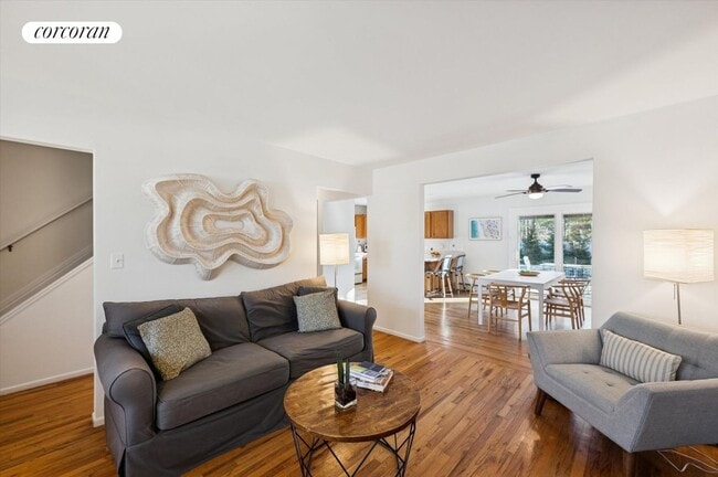 Foto del edificio - 7 Huckleberry Ln