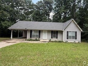 Building Photo - 4998 Gillsville Hwy
