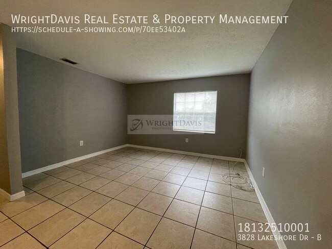 Foto del edificio - 3828 Lakeshore Dr