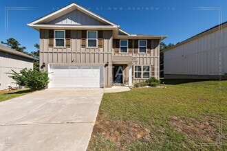 Building Photo - 32074 Calder Ct