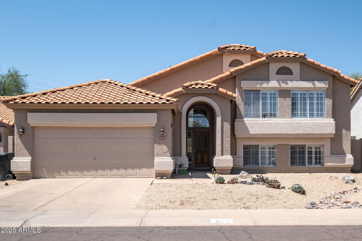 Primary Photo - 8842 E Palm Ridge Dr