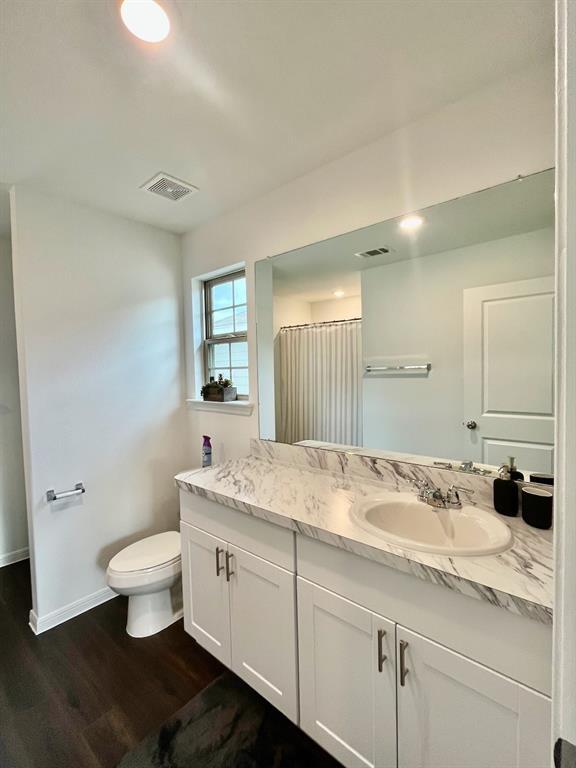 Foto del edificio - 16424 Big Hickory Dr