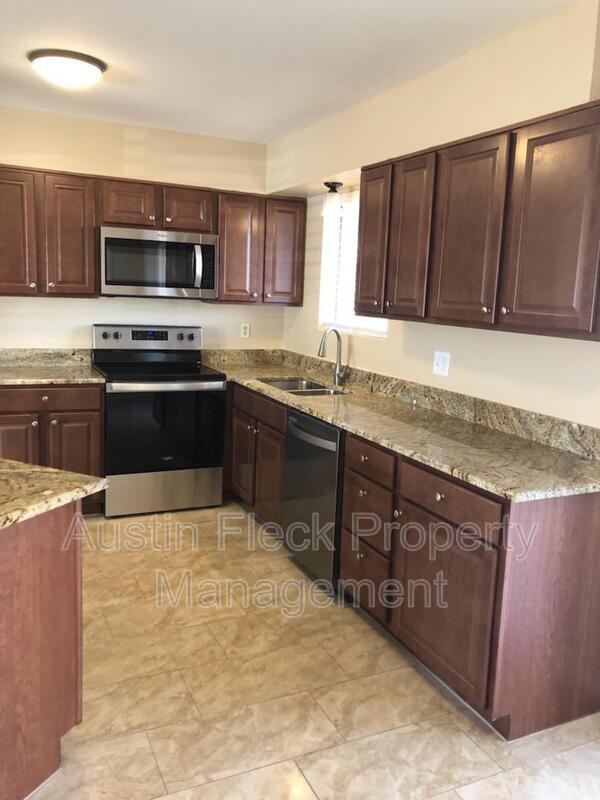 Building Photo - 7359 N 39th Ave