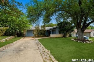 Foto del edificio - 4515 Clearspring Dr