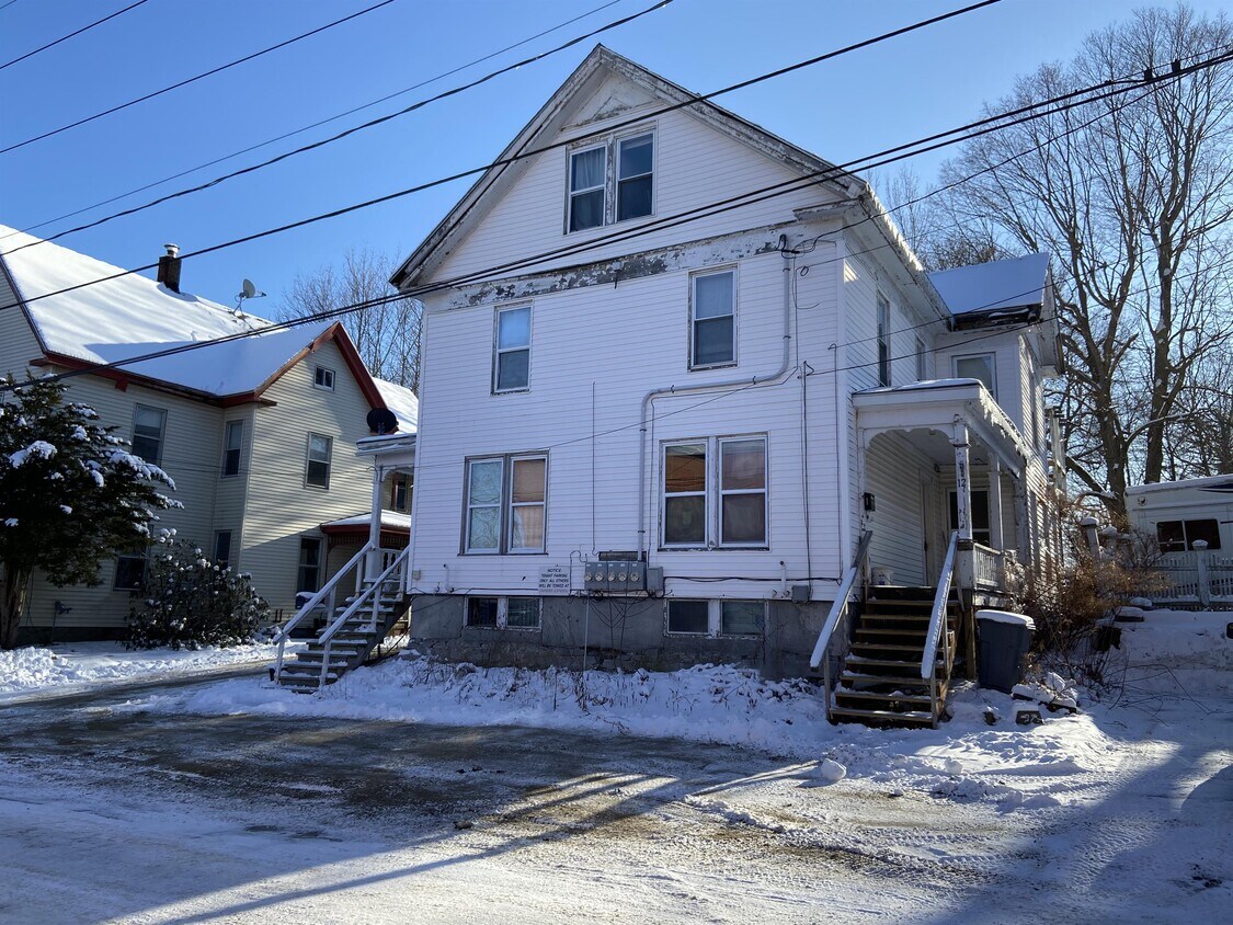 Primary Photo - 12 Weston St