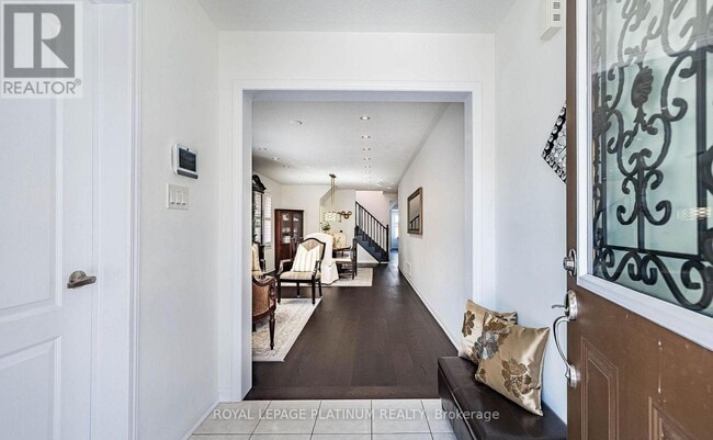 Building Photo - 43 Arkwright Dr