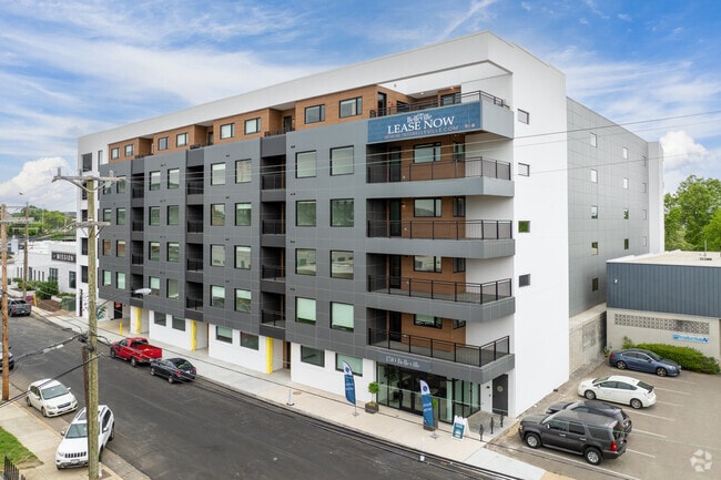 Building Photo - 1510 Belleville