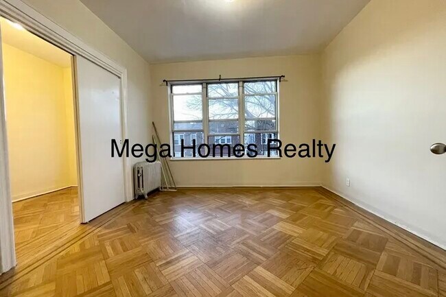 Foto del edificio - 3257 46th St