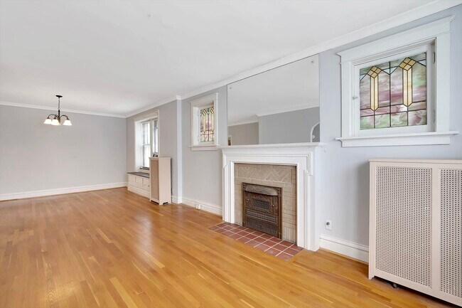 Foto del edificio - 3659 Dover Pl