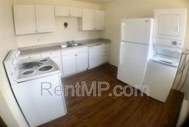Building Photo - 3467 S Summerton Rd