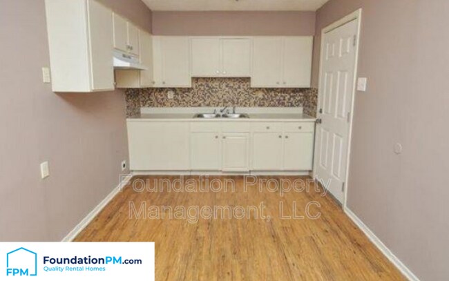 Foto del edificio - 4483 Sumners Wells Rd