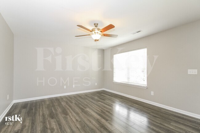 Foto del edificio - 4295 Kendall Farms Way