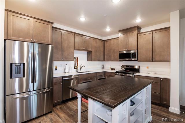 Foto del edificio - 9962 W Victoria Pl