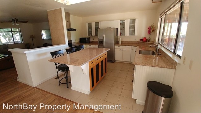 Building Photo - 3 br, 2 bath House - 7275 Marina Ct