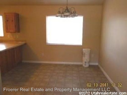 Building Photo - 281 N Harrisville Rd