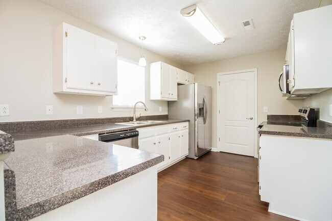 Building Photo - 439 Tulane Ct