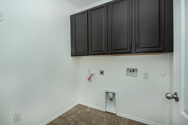 Foto del edificio - 917 Swan Ridge Dr