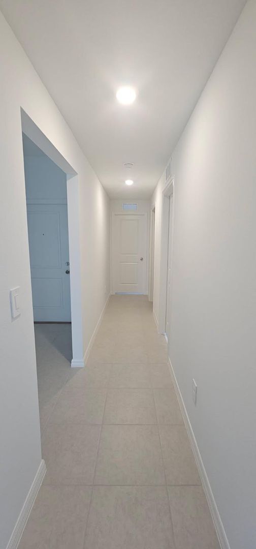 Building Photo - Bartow Rental!!