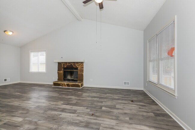 Foto del edificio - 346 Sprahler St