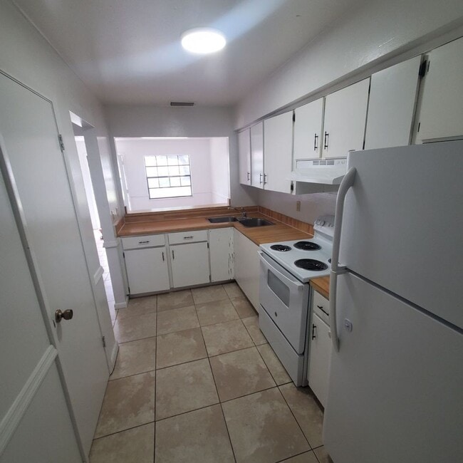 Building Photo - Peavy Ct