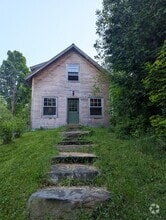 Building Photo - 31 Town Hwy 14
