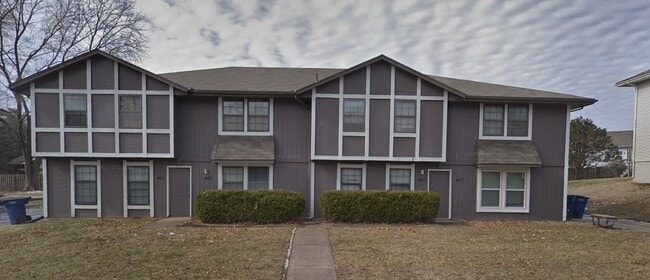 Building Photo - 401 NW 3rd St