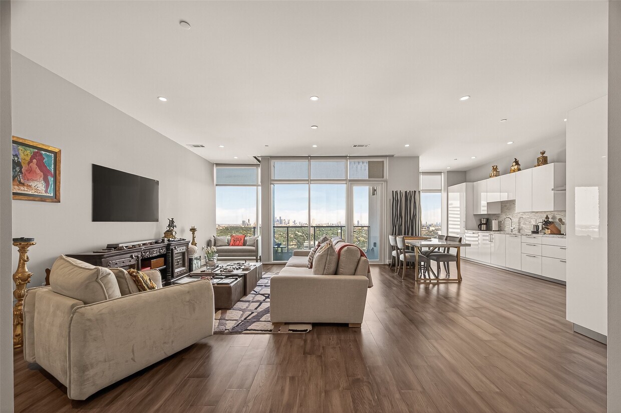 Foto principal - 4521 San Felipe St