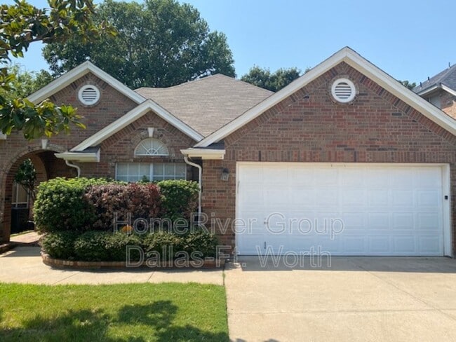 Building Photo - 3657 Blue Spruce Dr