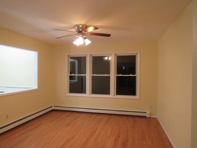 Photo - 0 Tree Hollow Ln House