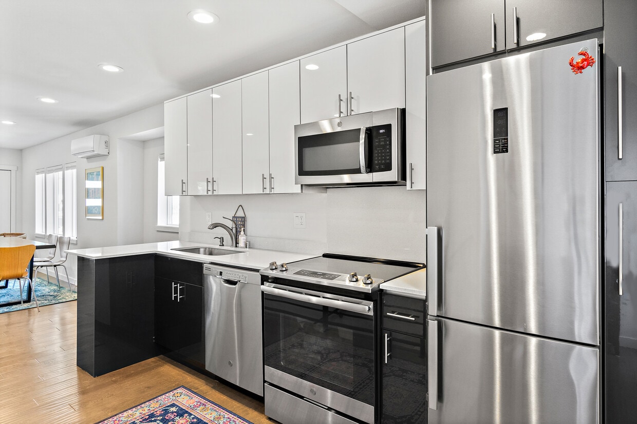 Photo - 3420 Alamo Pl S (Seattle, WA)