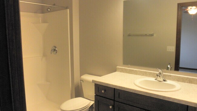 Foto del edificio - 1340 MoonRidge Ct