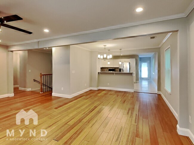 Building Photo - 1608 Tallulah St NW