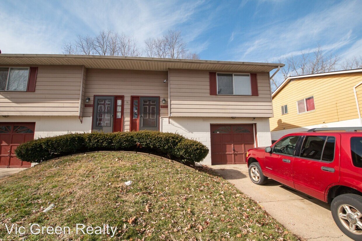 Primary Photo - 3519 Golden Meadows Ct