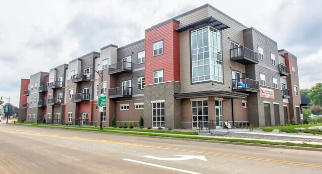 Foto del edificio - 1900 Mill Creek Pkwy