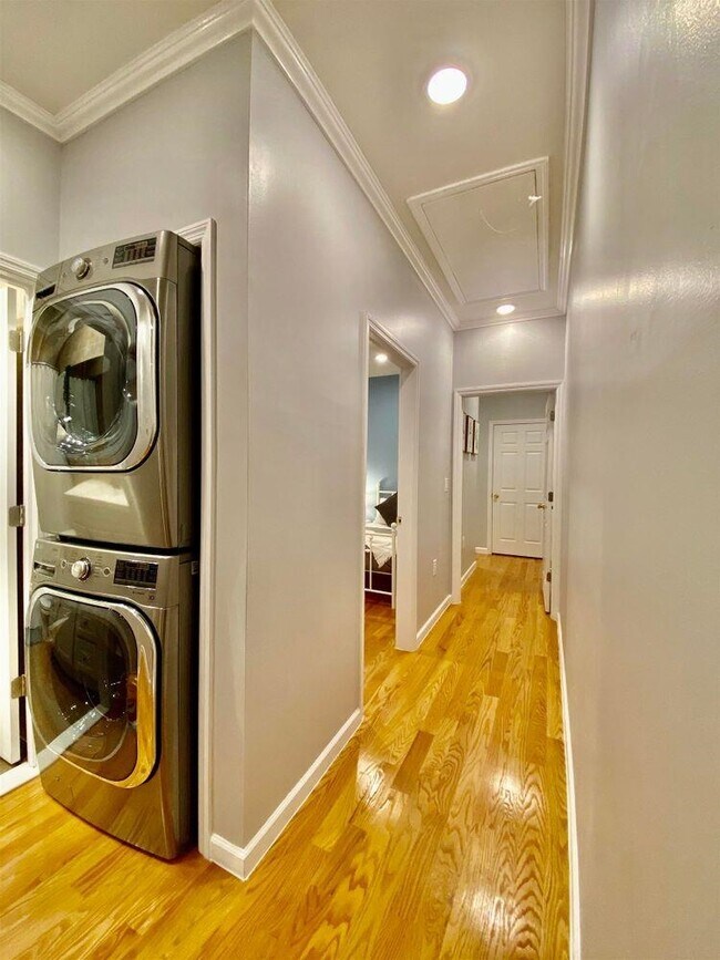 Foto del edificio - 86 Oak St