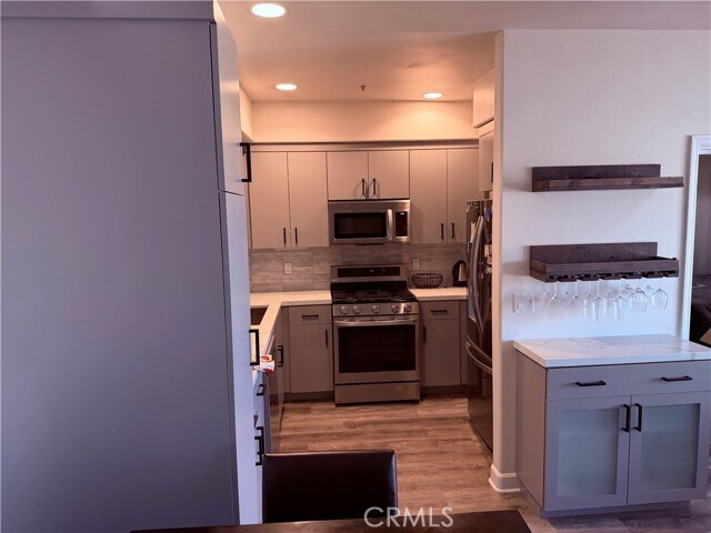 Building Photo - 2311 W 10th St