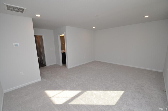 Building Photo - 1009 Shoreside Dr