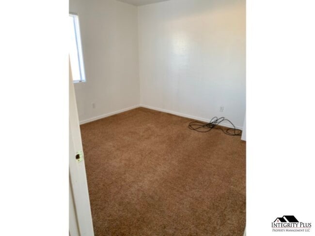 Foto del edificio - 2 bd 1 ba