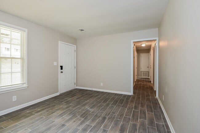 Building Photo - 2830 Foxlair Trail