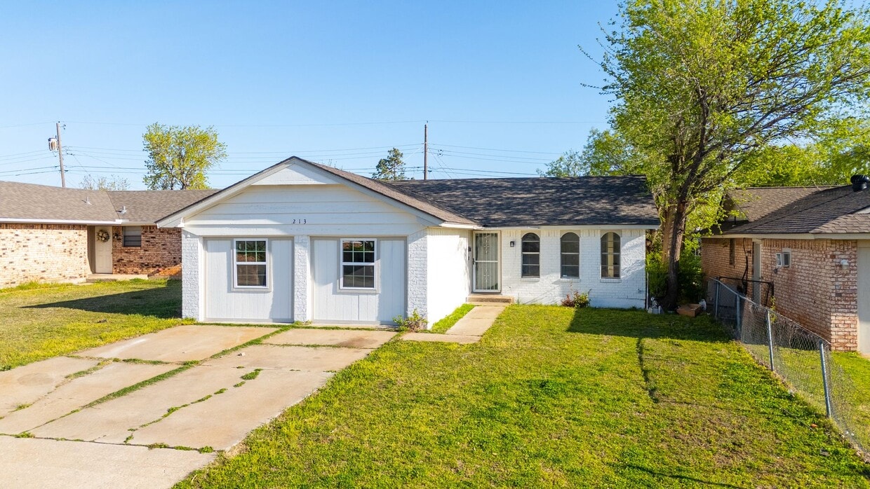3 Bedroom Rent to Own Home Available! - 3 Bedroom Must See!
