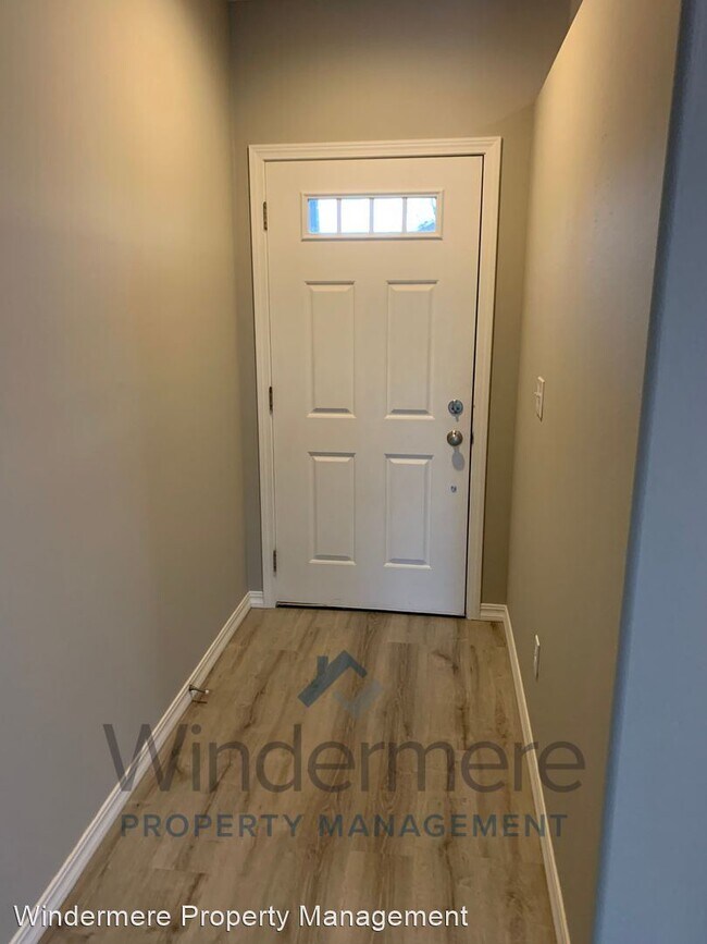 Building Photo - 3 br, 2 bath House - 6603 W 5th Avenue